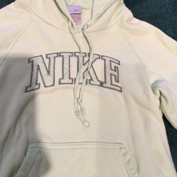 Mint green Nike hoodie - Picture 2 of 2