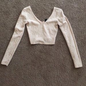 Long sleeve crop top