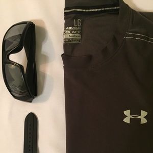 Charcoal Under Armor shortsleeve shirt