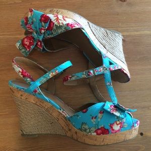 Fun, floral turquoise espadrille wedges