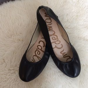 Sam Edelman black flats