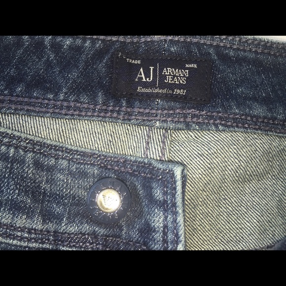 📛SOLD📛Armani jeans - Picture 3 of 4