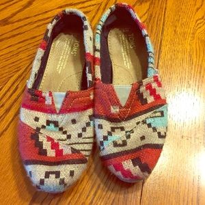 Tribal Print Toms