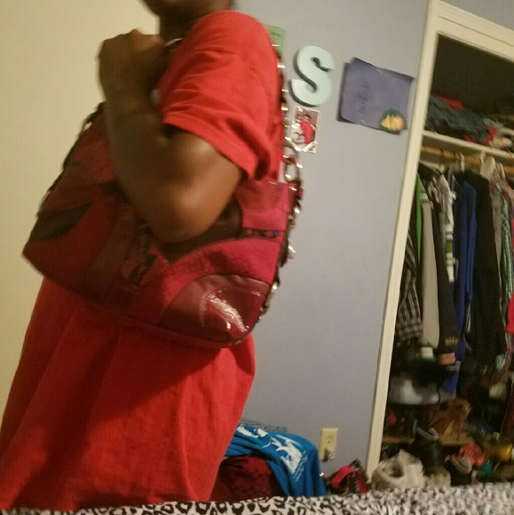 Red coach purse - Picture 4 of 4