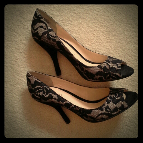 Nine West Lace Peep Toe Pumps