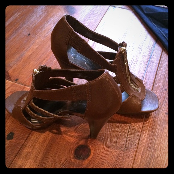 Jessica Simpson zip front heels 6 1/2