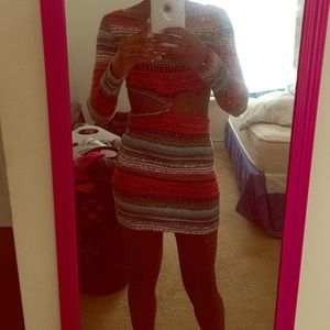 Long sleeve patterned dress with open sides