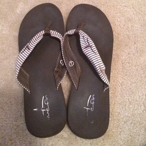 Flip flops