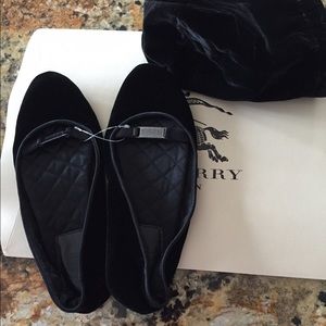 BURBERRY authentic!!!