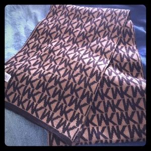 Authentic Michael Kors Scarf