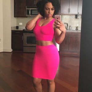 Neon pink 2 piece