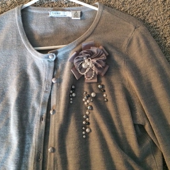 Grey Cardigan - Picture 3 of 3