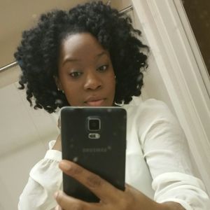 Meet your Posher, Quisha