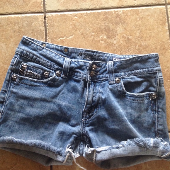 cute off miss me short for cheap