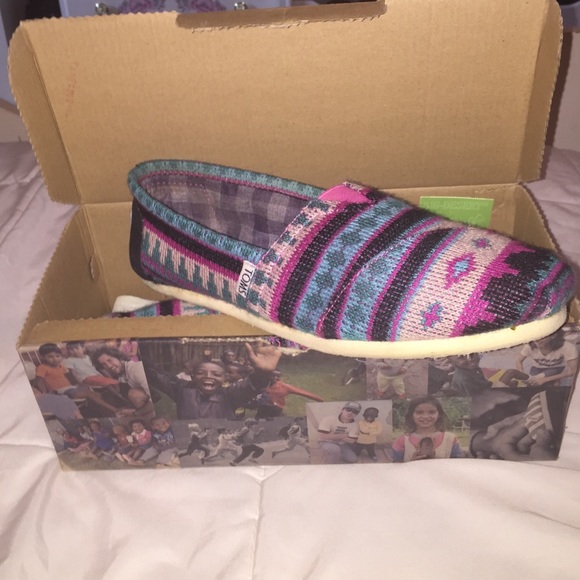 TOMS Pink Tamin Classic