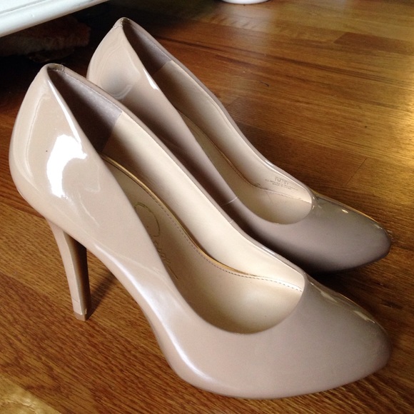 Jessica Simpson Nude Heels