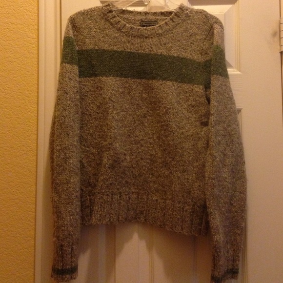 Abercrombie & Fitch wool sweater