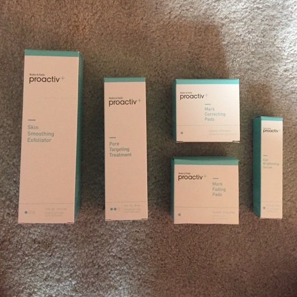 Proactiv + Set