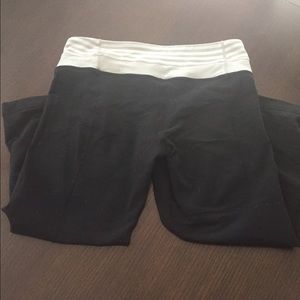 Lululemon Wunder under crops