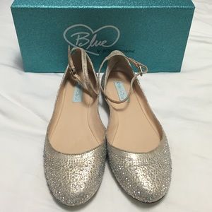Blue by Betsy Johnson joy evening flats