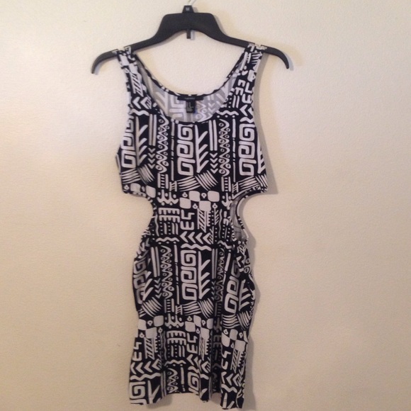 Tribal open sided forever21 dress