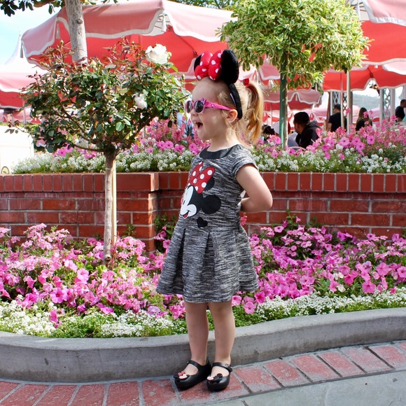 Hi, I'm Adiel! [@rosegoldlining on Instagram] - Picture 7 of 8