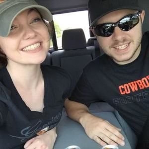 Meet your Posher, Caitlyn