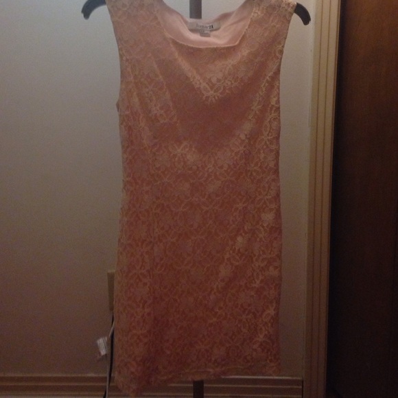 Lace dress