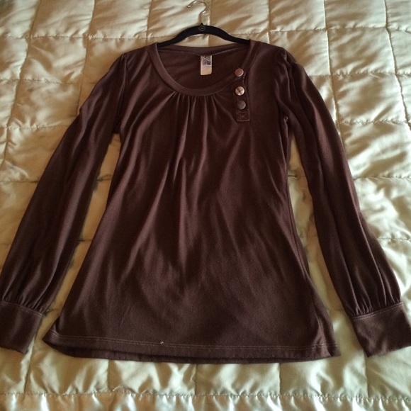 BKE long sleeve top