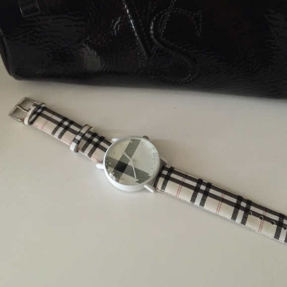 🌺burberry watch