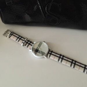🌺burberry watch