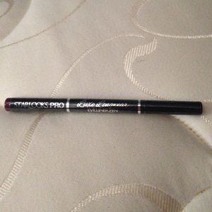 Starlooks Pro Eyeliner Pen