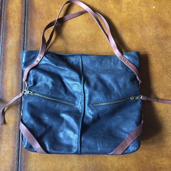 Lucky Brand purse