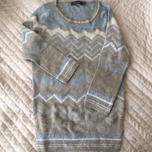 The limited sweater size small