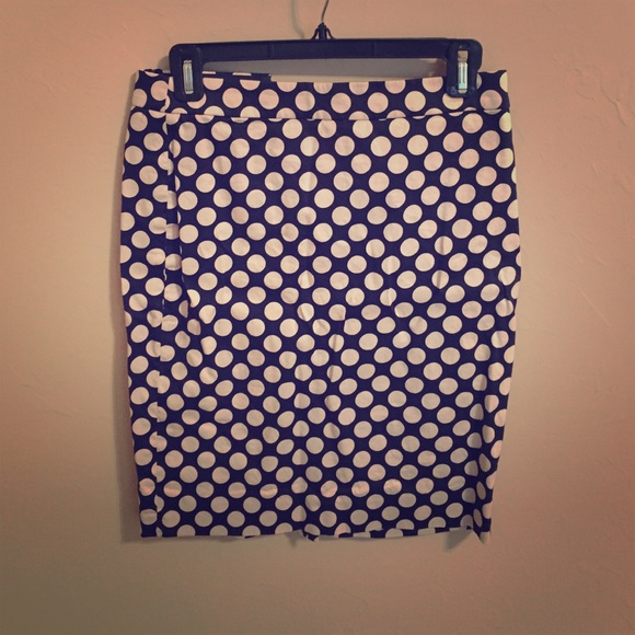 Navy and cream polka dotted skirt