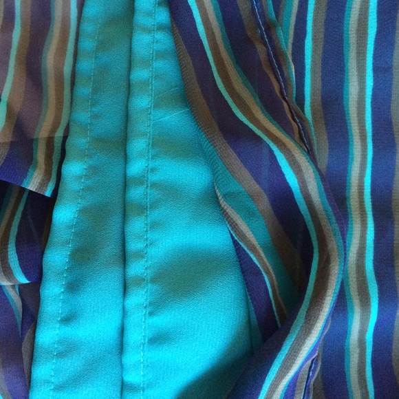 Cute Flowy Blue Striped Skirt! - Picture 3 of 4