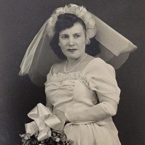 Meet your Posher, Diana