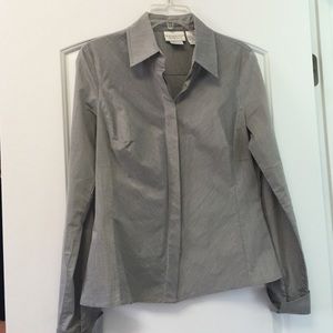Worthington stretch button up blouse size 6