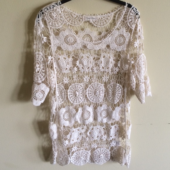 Crochet ivory top