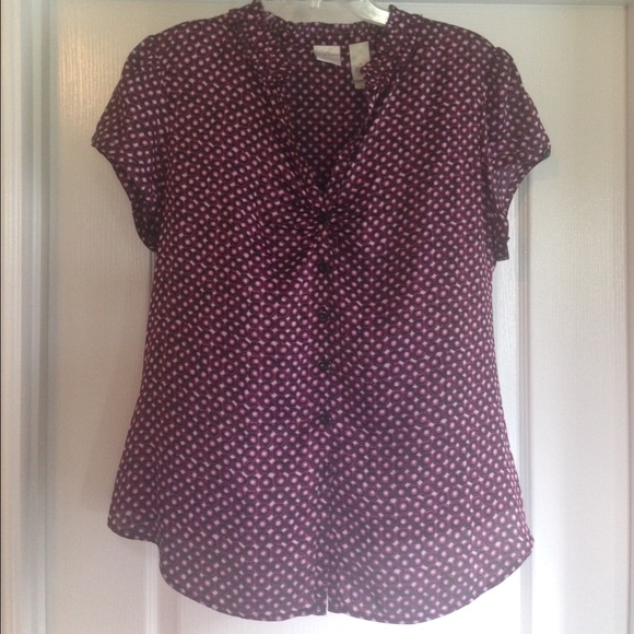 Magenta, black, & white patterned button up blouse