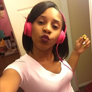 Meet your Posher, Jocelyn