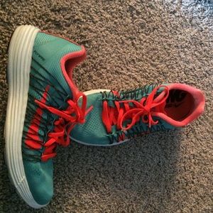 Nike road racer running shoes