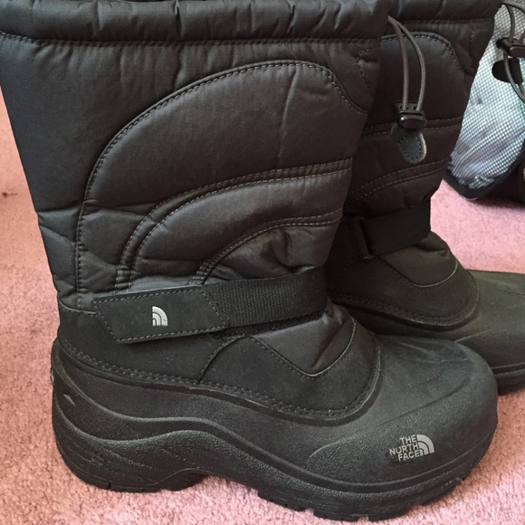 North Face Snow Boots Size 7.5