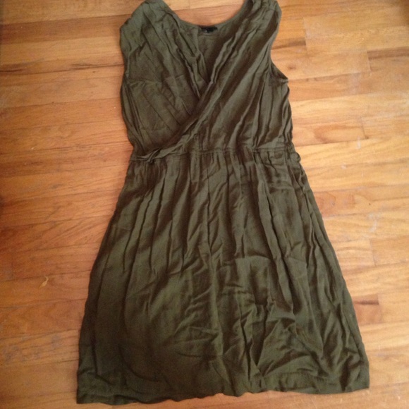 Green cross dress