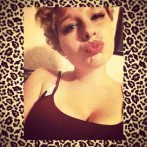 Meet your Posher, Rhiannon