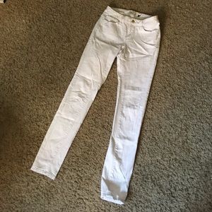 Christopher Blue white denim