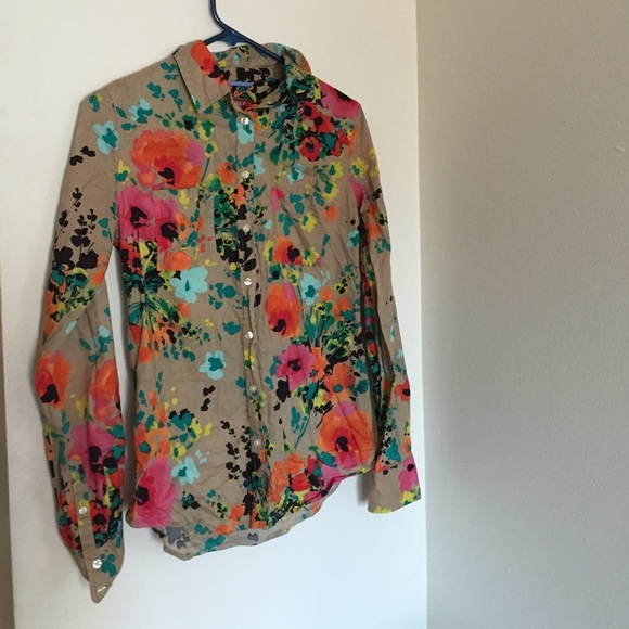 Colorful floral button up