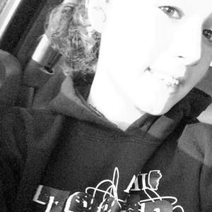 Meet your Posher, Desiree