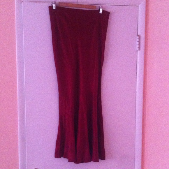 Dark Red Mermaid-Cut Silk Skirt