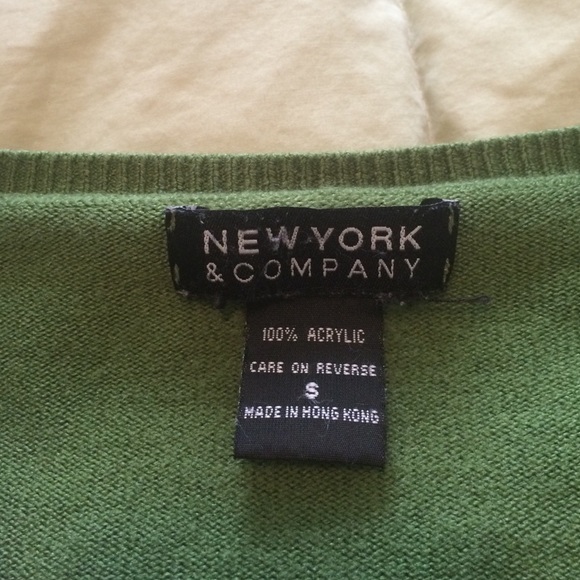 New York and Company Green Cardigan - Picture 2 of 3